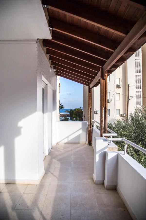 The Green Apartment Larnaca Exterior photo